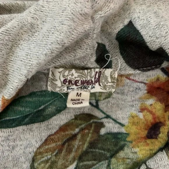 Fall sweater cowl neck by Emerald with sunflowers and tiny gems size medium EUC - Picture 4 of 7